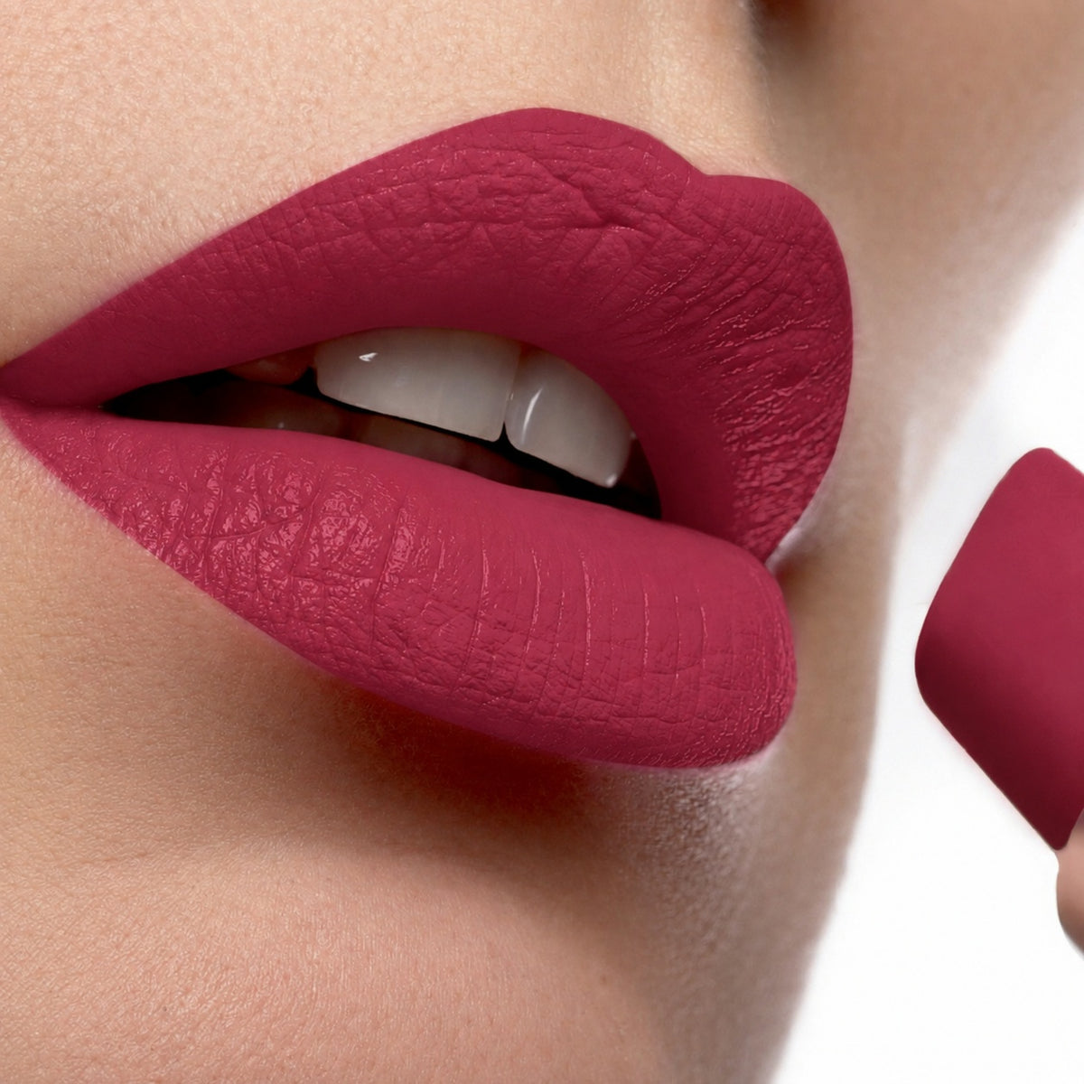 Moisturizing Lipstick